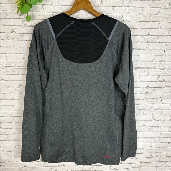 Spyder Gray and Black Stretch Long Sleeve Tee - Picture 4 of 5